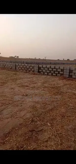 Commercial Plots on Bwari-Kaduna Express With AGIS Recertification