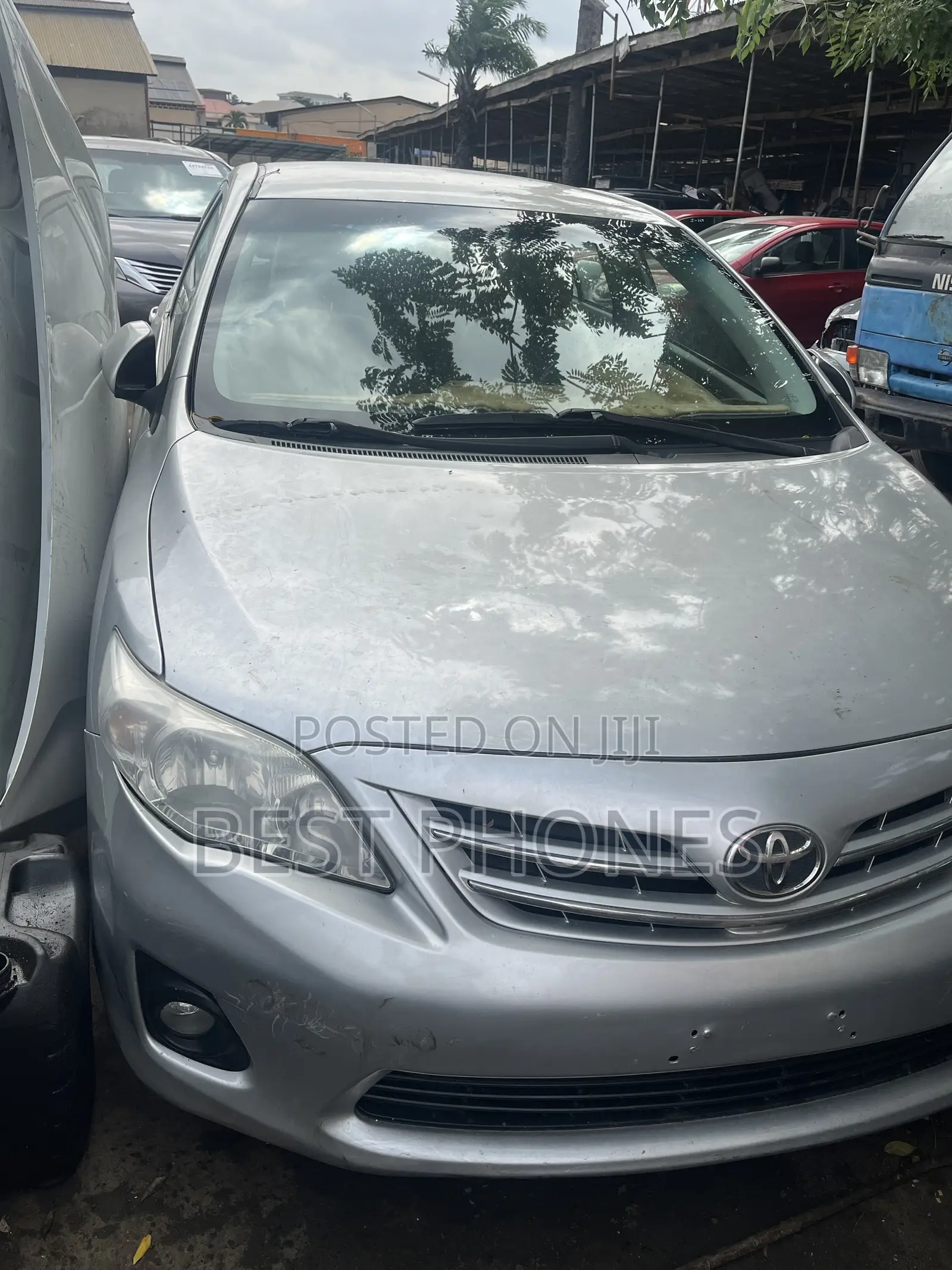 Toyota Corolla 2012 Silver