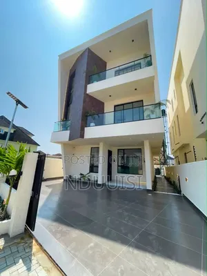 5bdrm Duplex in Chevron for sale