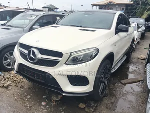 Mercedes-Benz GLE-Class 2016 White