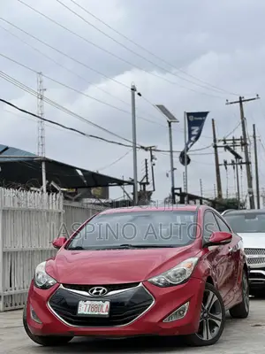 Hyundai Elantra 2013 Red