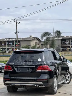 Mercedes-Benz GLE-Class 2017 Black