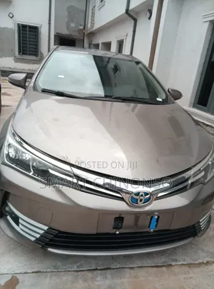 Toyota Corolla 2017 Gray