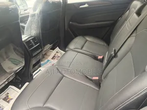 Mercedes-Benz M Class 2015 Black