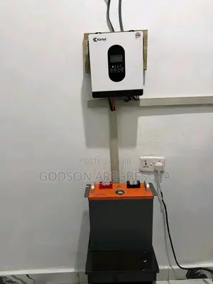 Inverter 2.5kva Battery 24v 3KWH 4 Solar Panel 300watts Each