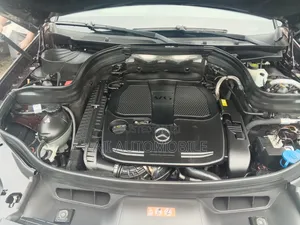 Mercedes-Benz GLK-Class 2014 Brown