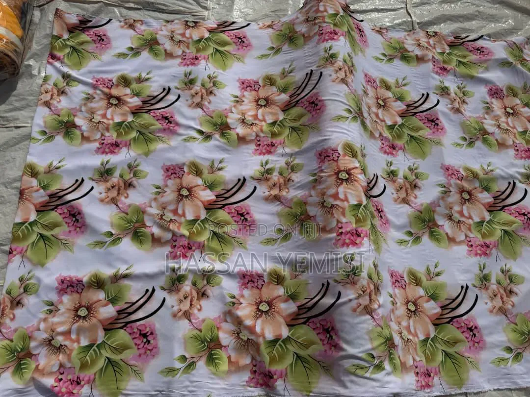 Vintage Crepe