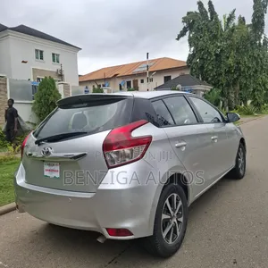 Toyota Yaris 2015 Silver