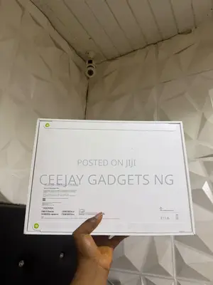 New Laptop Apple MacBook Pro 2026 M5 Pro 24GB Apple M5 Pro SSD 1T