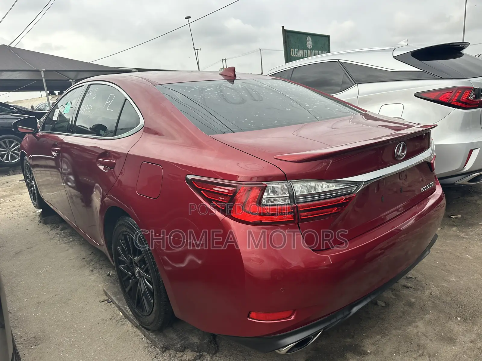 Lexus ES 2016 Red