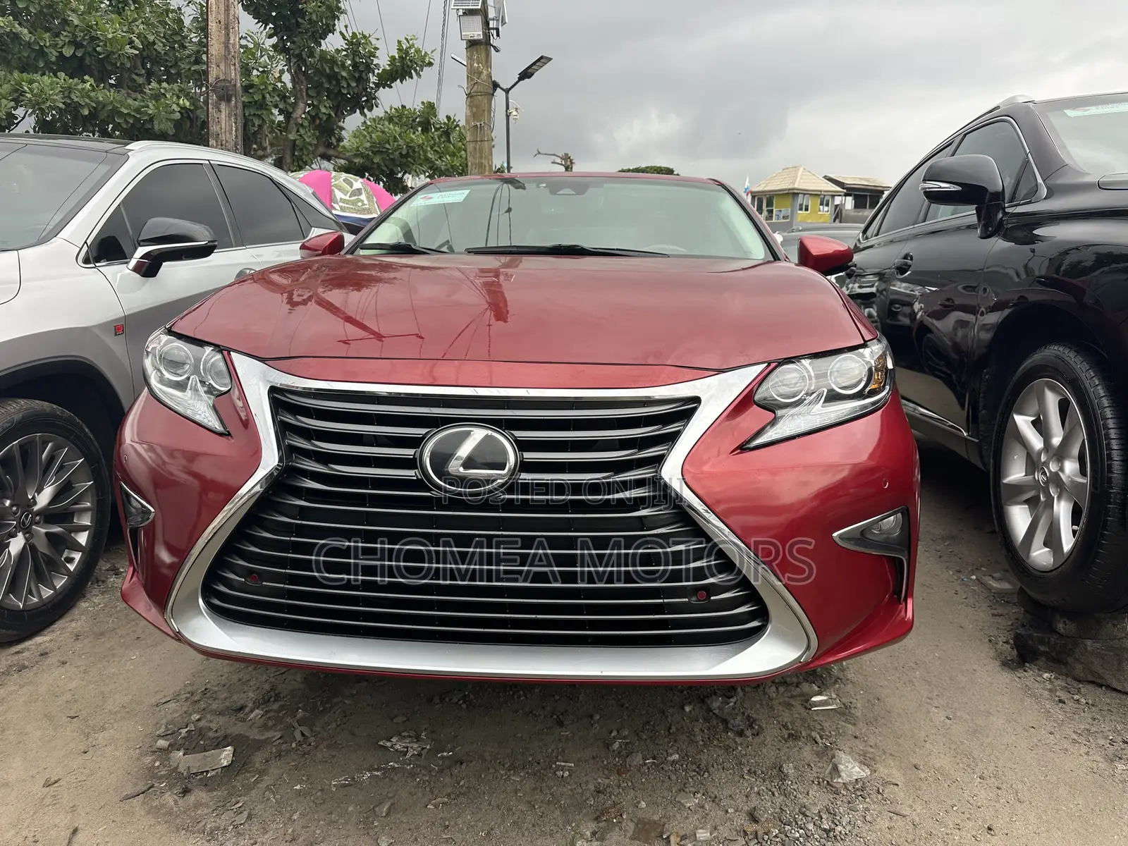 Lexus ES 2016 Red