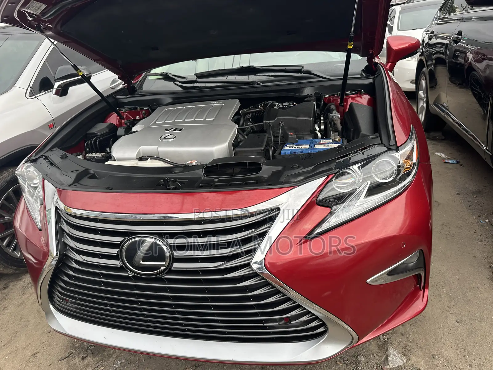 Lexus ES 2016 Red