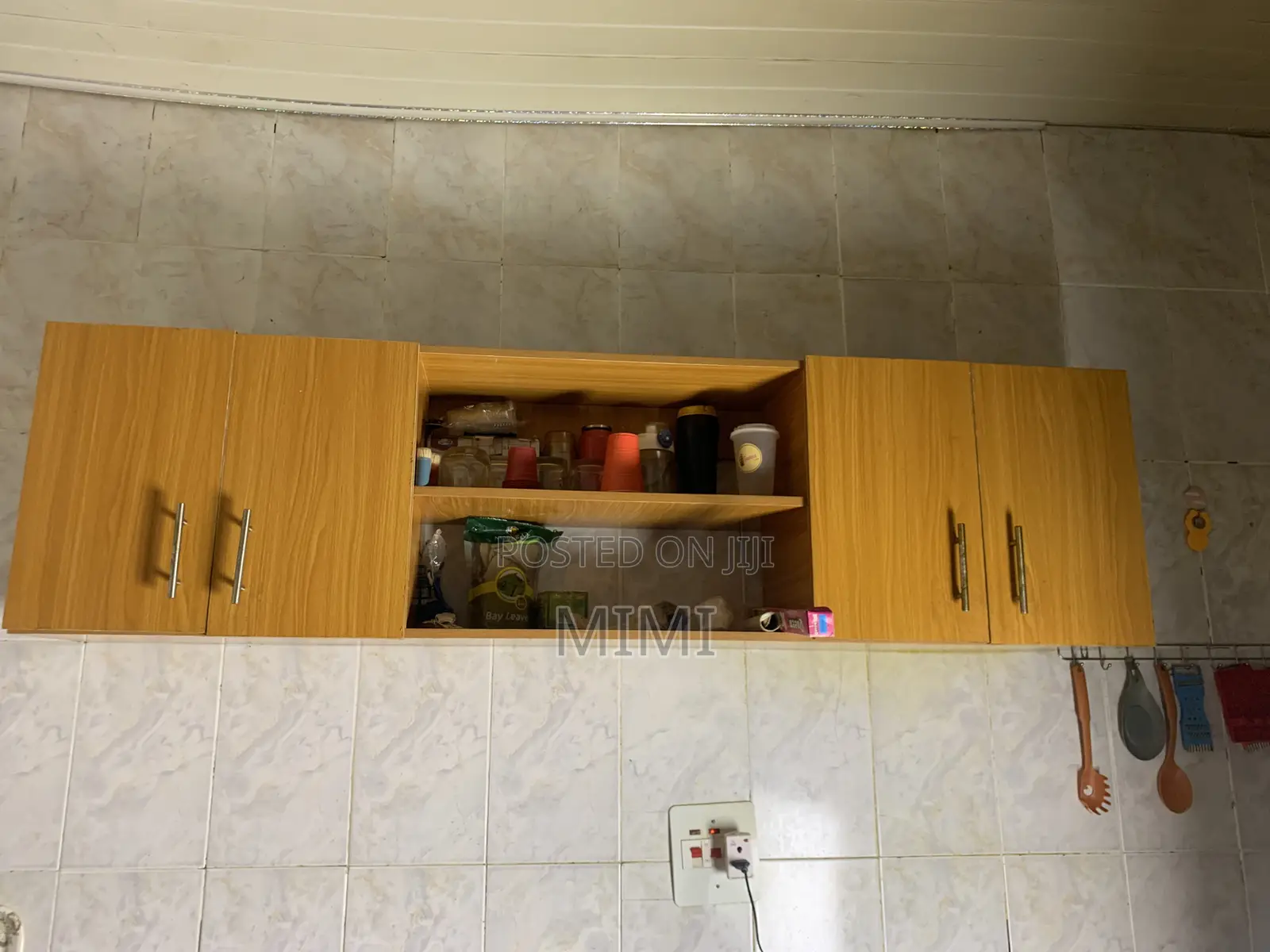 Hanging Cabinet