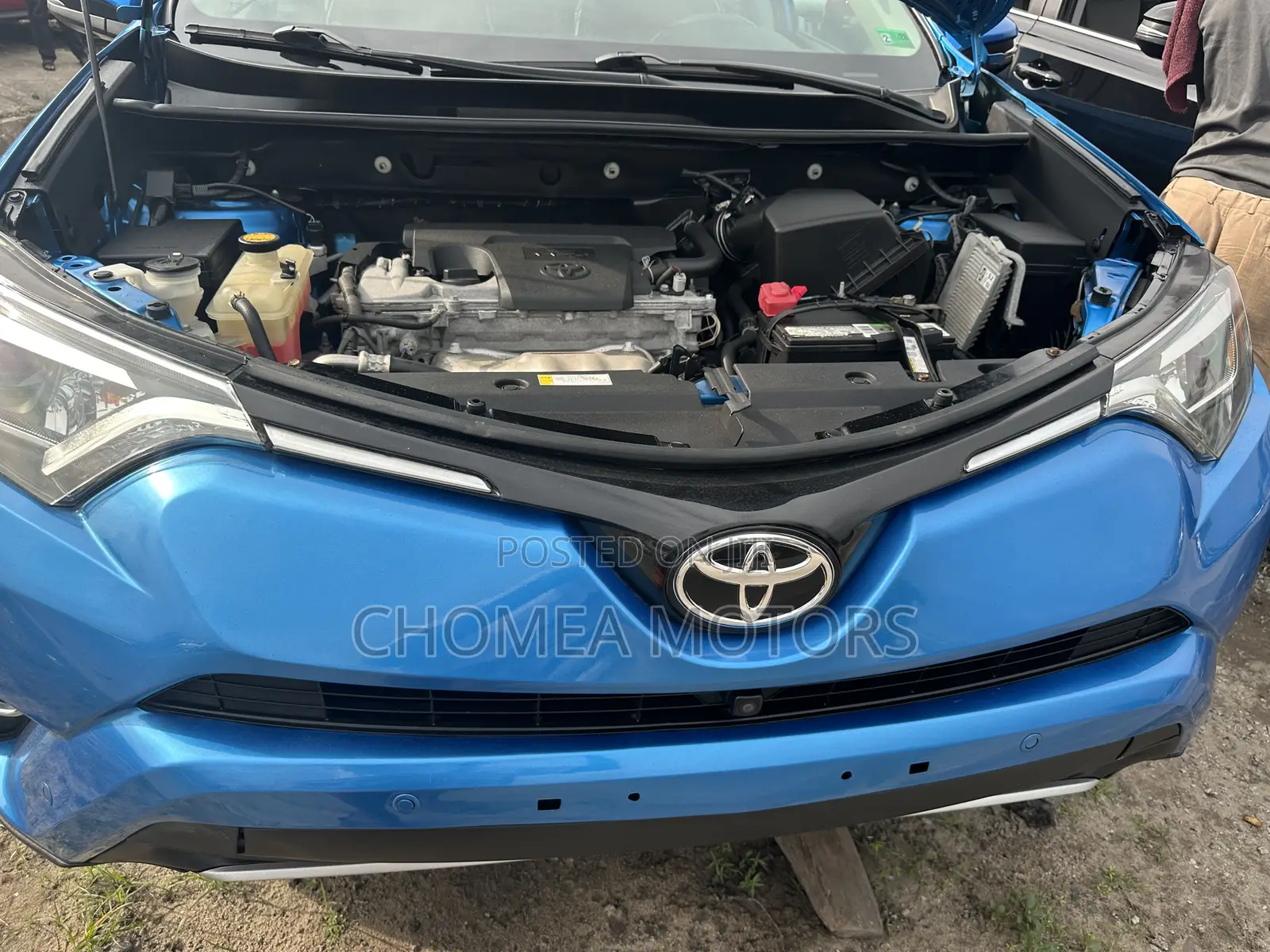 Toyota RAV4 2017 Blue