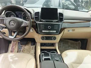 Mercedes-Benz GLE-Class 2018 Black