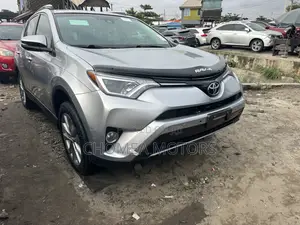 Toyota RAV4 2018 Silver