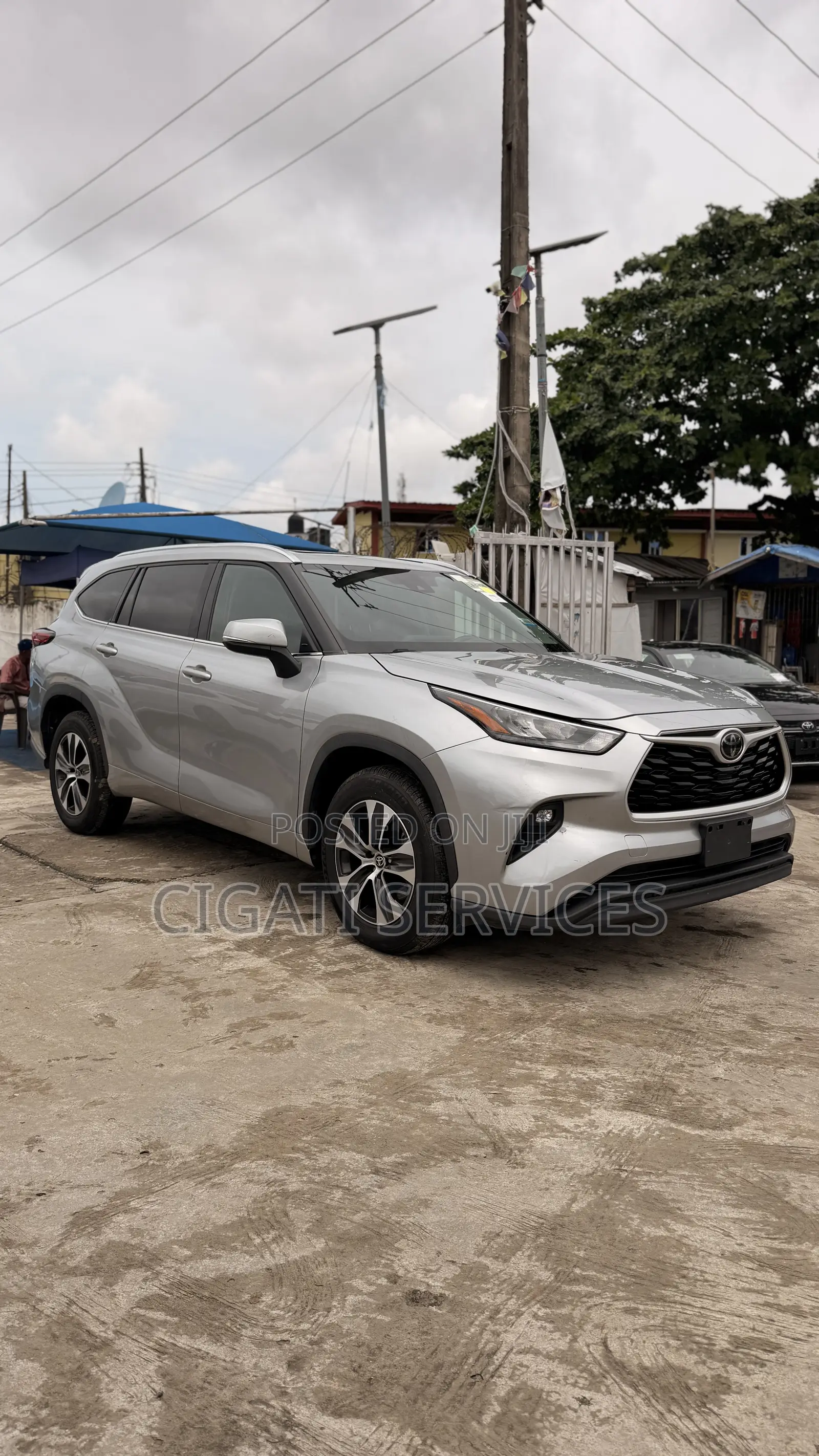 Toyota Highlander XLE AWD 2020 Silver