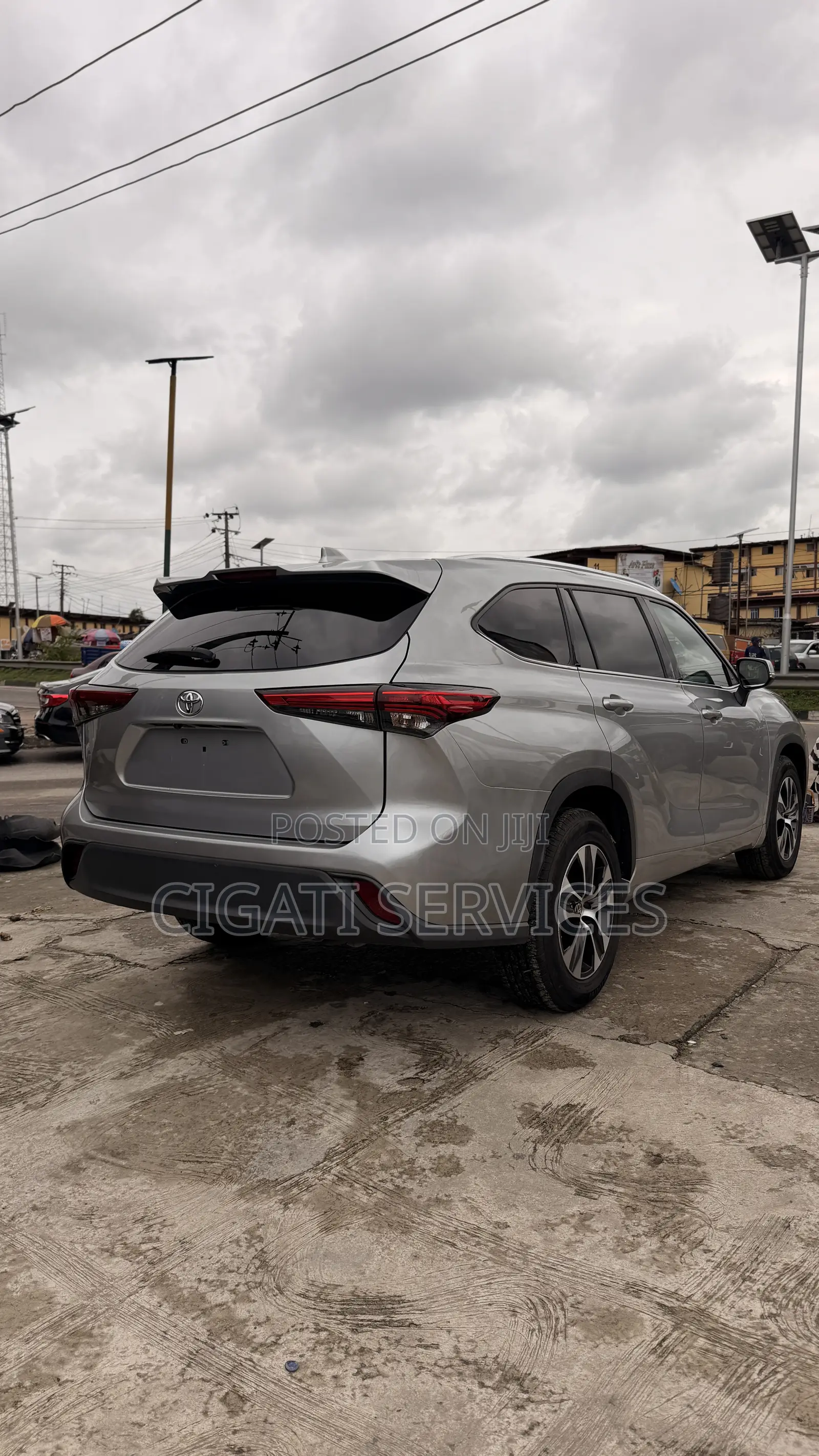 Toyota Highlander XLE AWD 2020 Silver