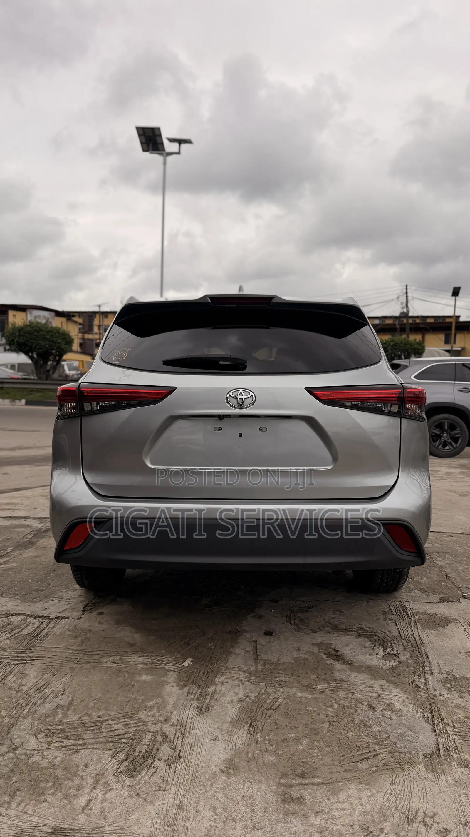 Toyota Highlander XLE AWD 2020 Silver