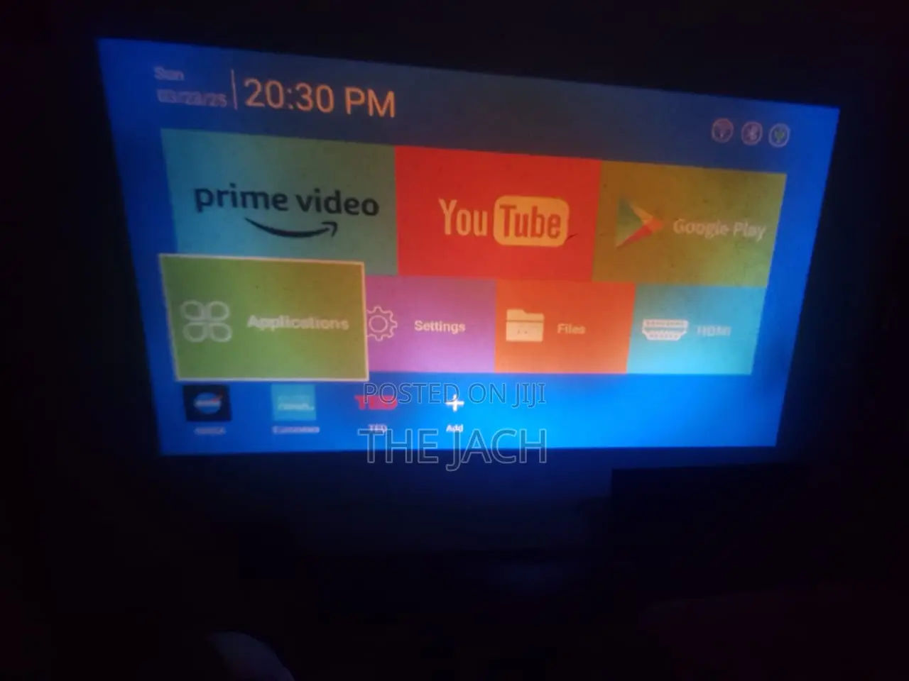 LED Source Smart Projector Ultra HD High Dynamic Range Projector