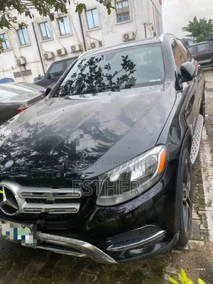 Mercedes-Benz GLC-Class 2017 Black