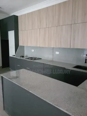 3bdrm Apartment in Ikate for sale