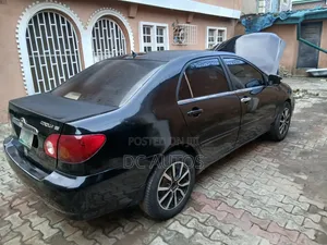 Toyota Corolla LE 2004 Black