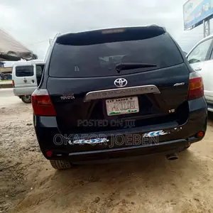 Toyota Highlander Sport 2010 Black