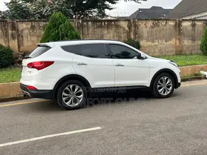 Hyundai Santa Fe Limited 4dr SUV AWD (3.3L 6cyl 6A) 2015 White