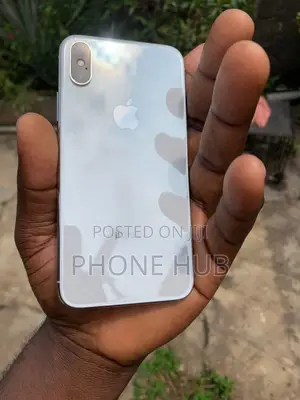 Apple iPhone X 64 GB White