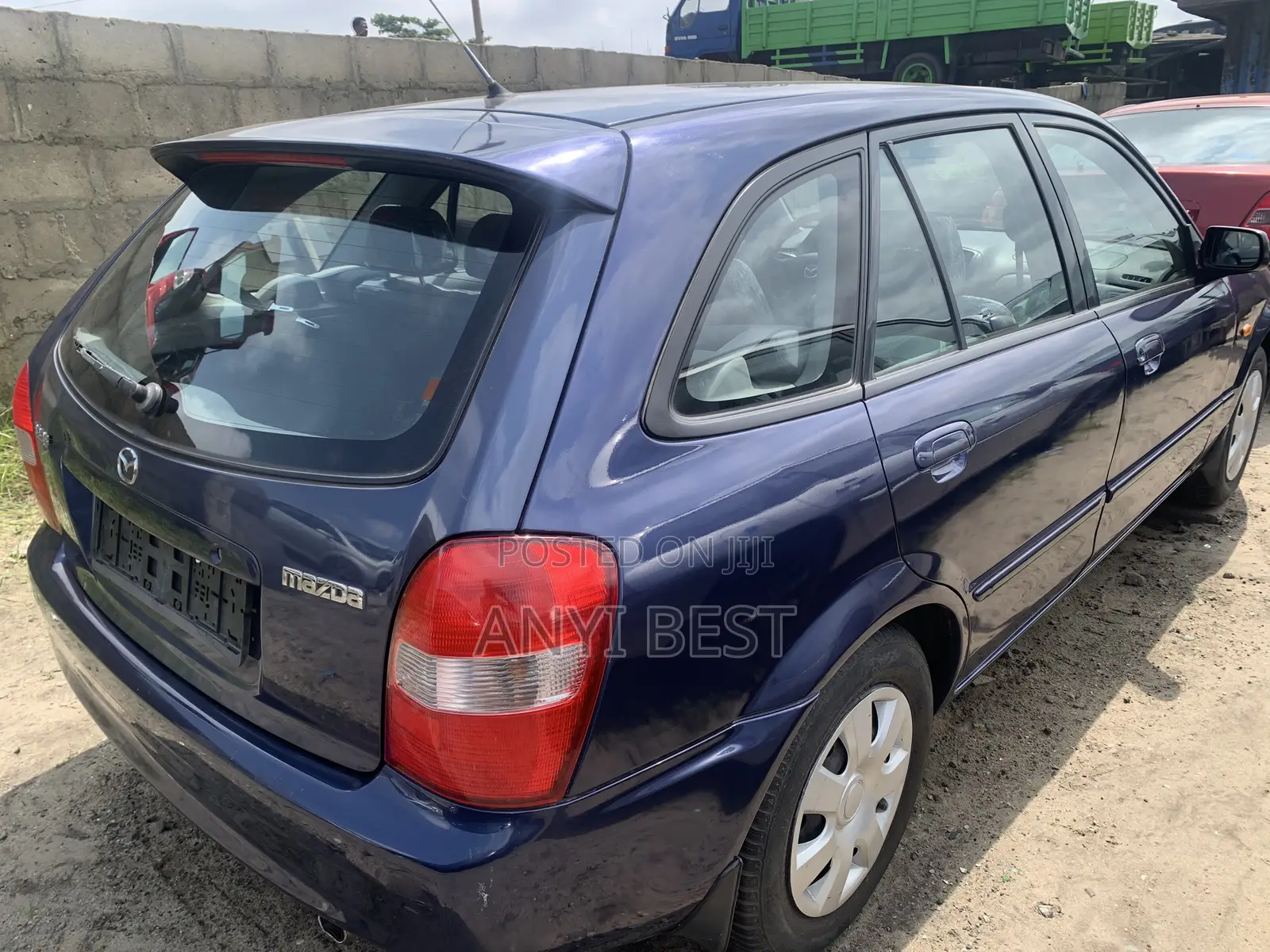 Mazda 323 2004 Blue