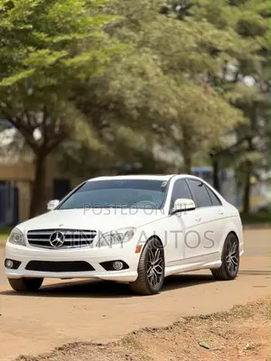 Mercedes-Benz C300 2009 White
