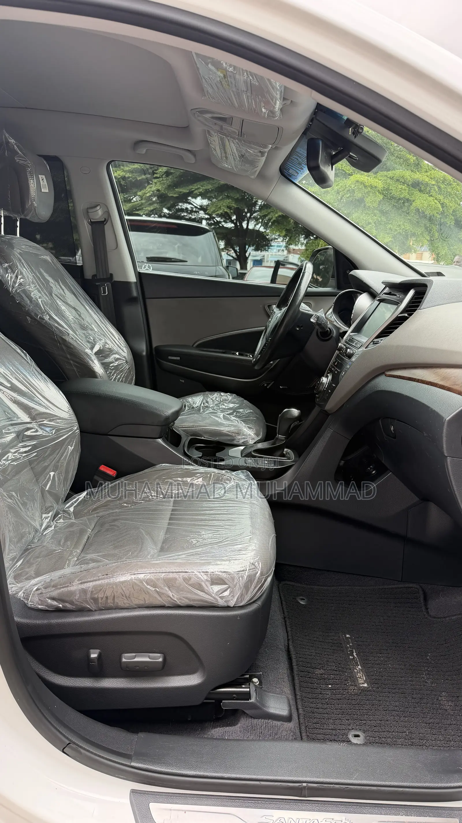 Hyundai Santa Fe 2017 White