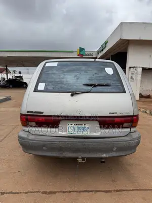 Toyota Previa 1991 Silver