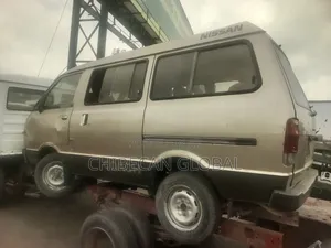 Nissan Vanette 1999 Brown