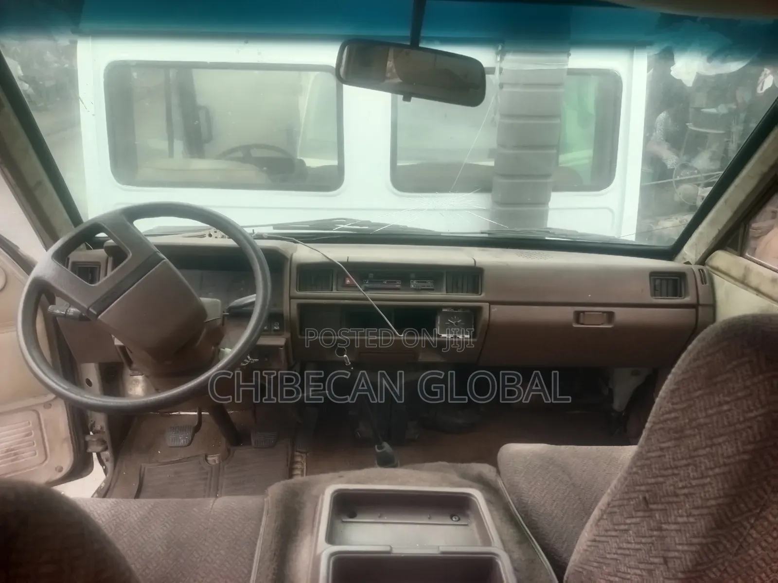 Nissan Vanette 1999 Brown