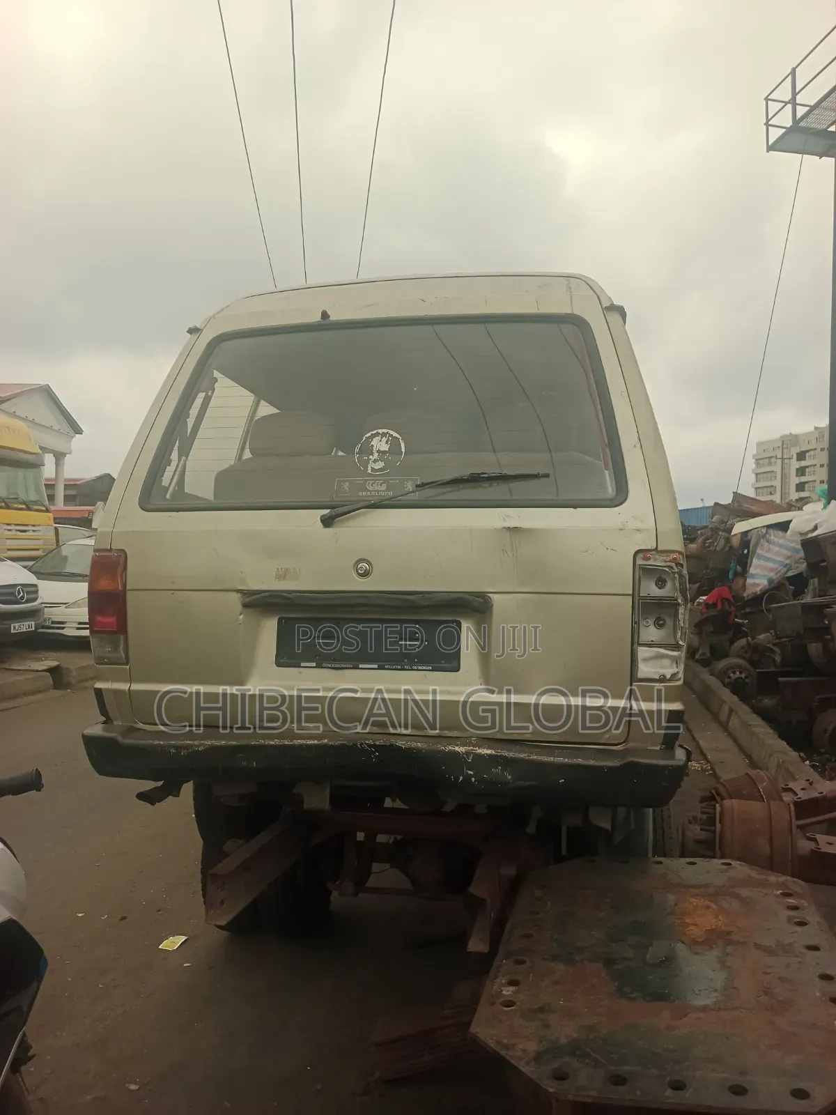 Nissan Vanette 1999 Brown