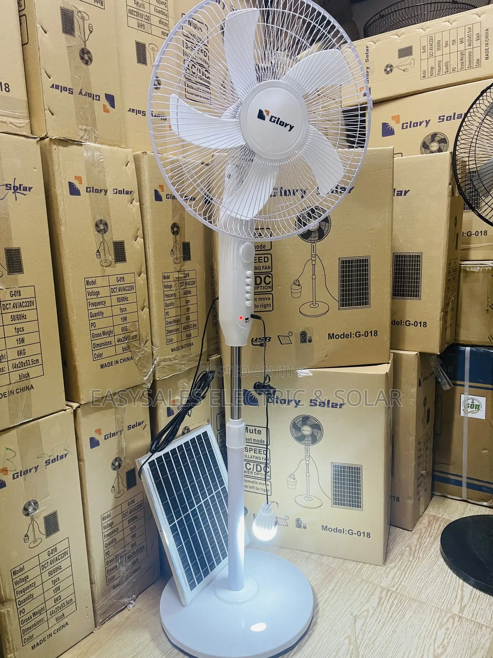 16” Solar Rechargeable Fan