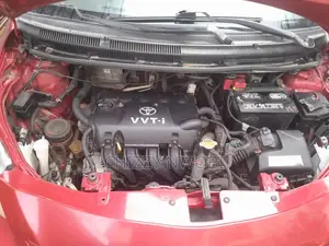 Toyota Yaris 1.5 2007 Red