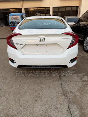 Honda Civic 2017 White