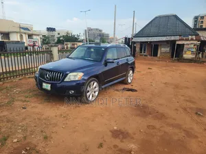 Mercedes-Benz GLK-Class 2010 Blue