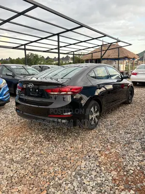 Hyundai Elantra 2017 Black