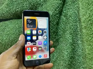 Apple iPhone 7 Plus 128 GB Black