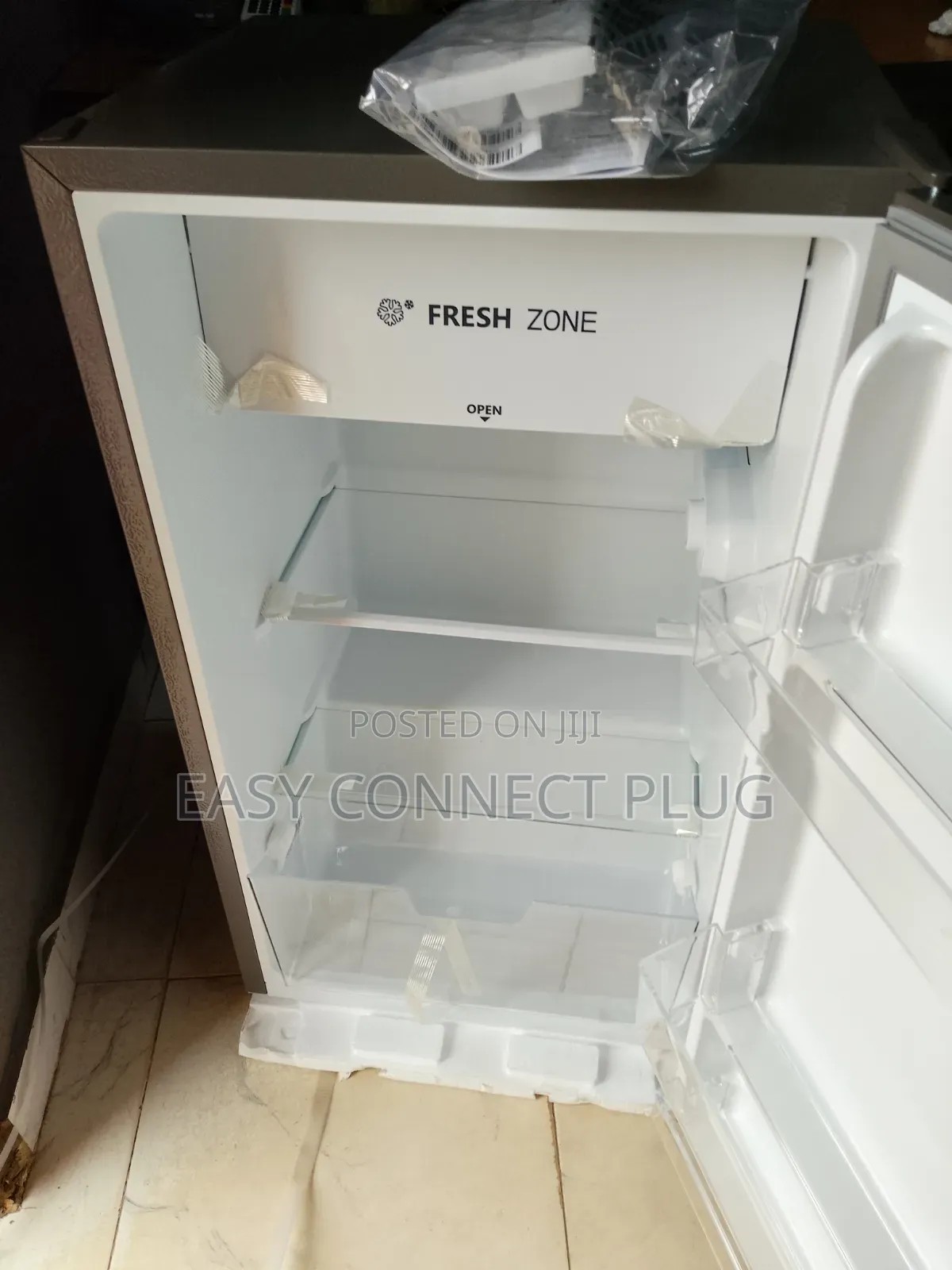 Unique Hisense Ref (Ref093dr) 90 Liters.