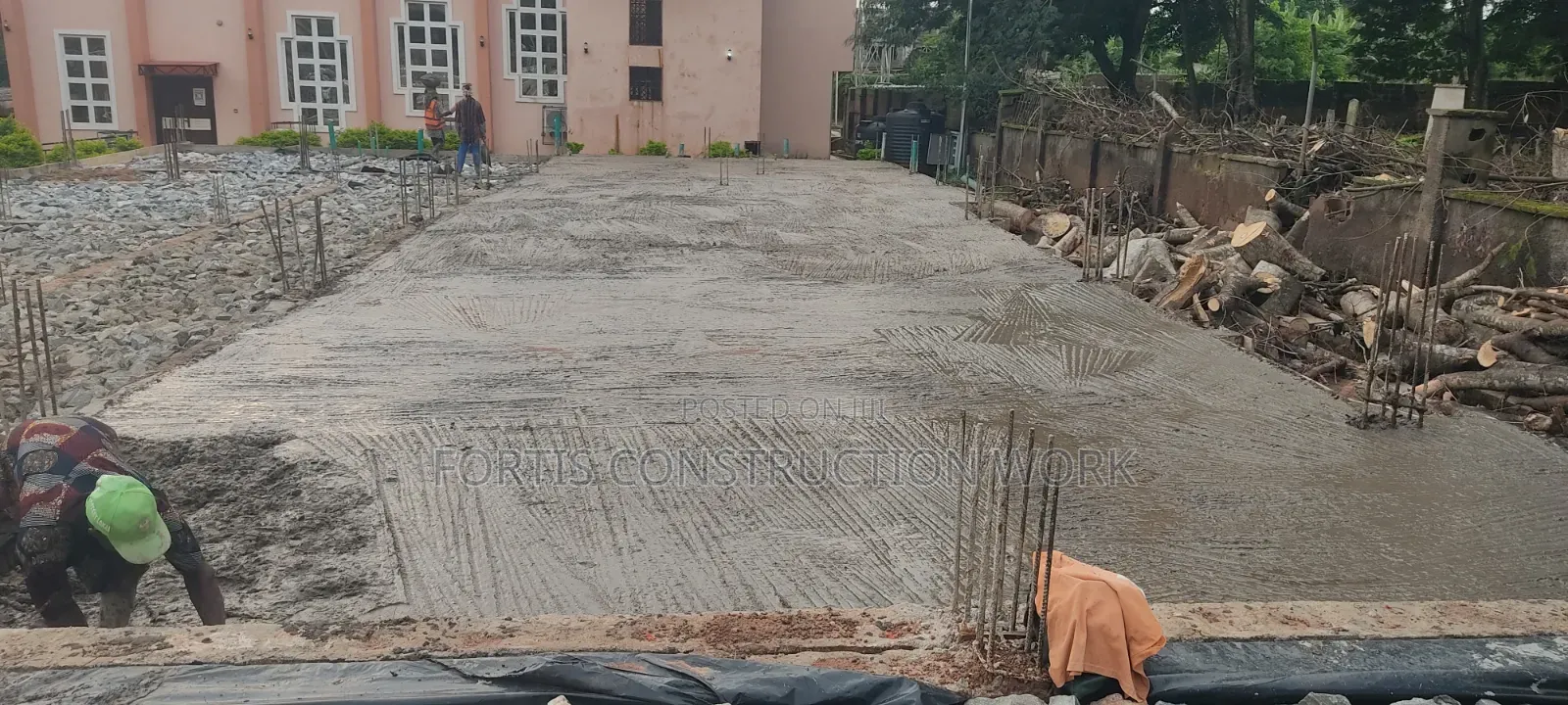 Civil Engineer, Architect Building Constructor