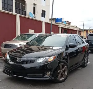 Toyota Camry LE 4dr Sedan (2.5L 4cyl 6A) 2014 Black