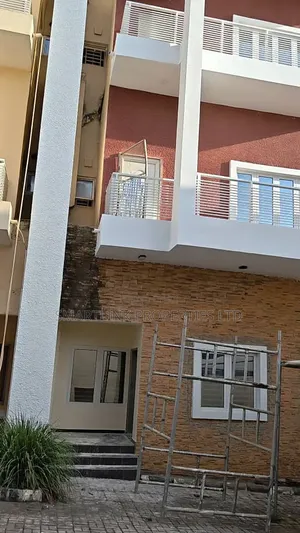 5bdrm Duplex in Guzape Main, Abuja for rent