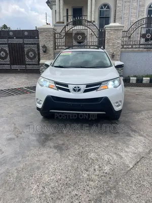 Toyota RAV4 2016 White