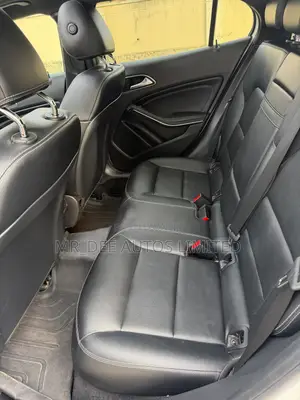 Mercedes-Benz GLA 250 2020 White