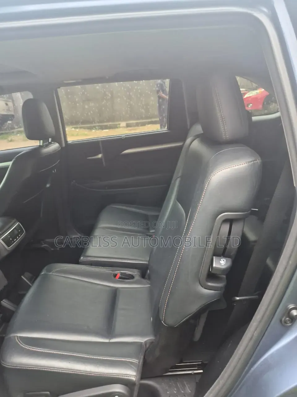 Toyota Highlander XLE 4dr SUV AWD (3.5L 6cyl 6A) 2015